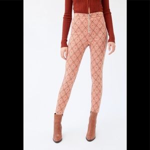 Susie Jacquard High-Waisted Zip-Front Pant